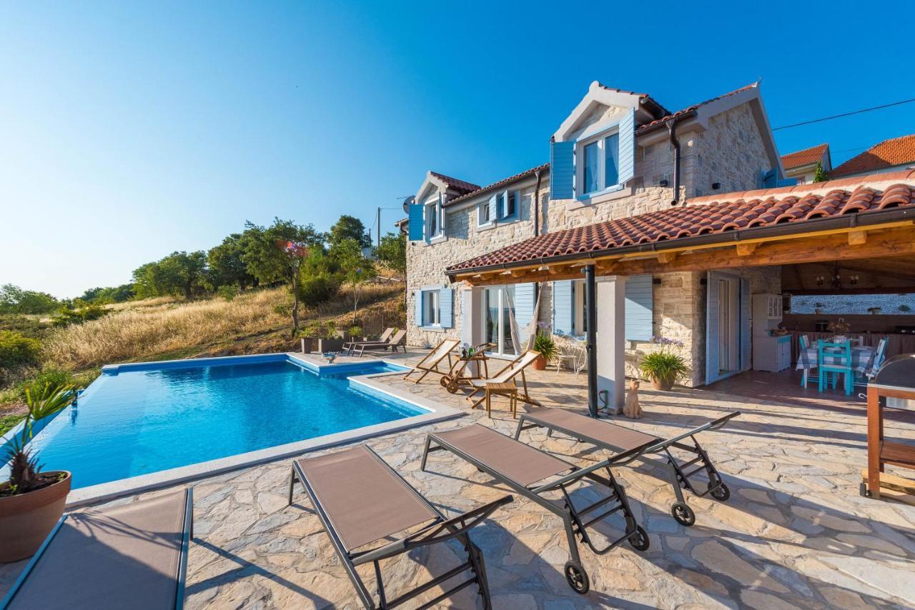 Brand New Cara D Oro, Vrana Vrana (Zadar)